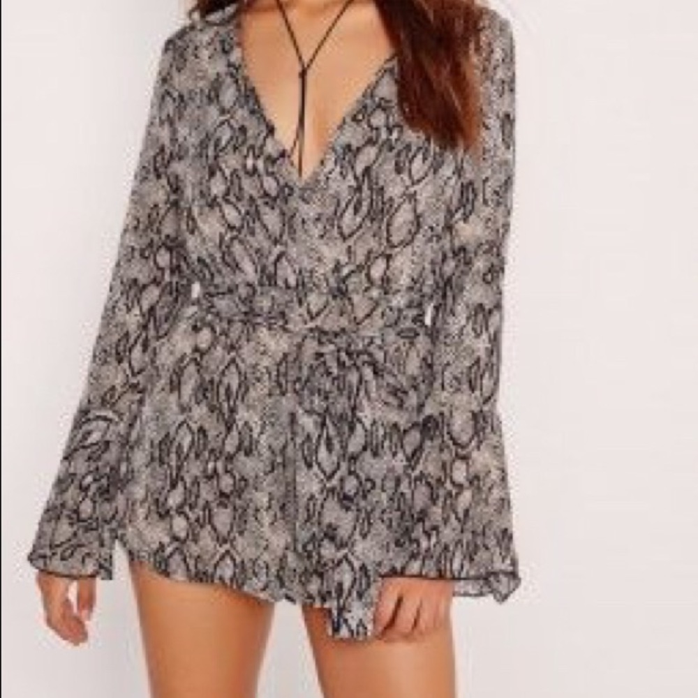🎉Ya Romper *Long Sleeve*